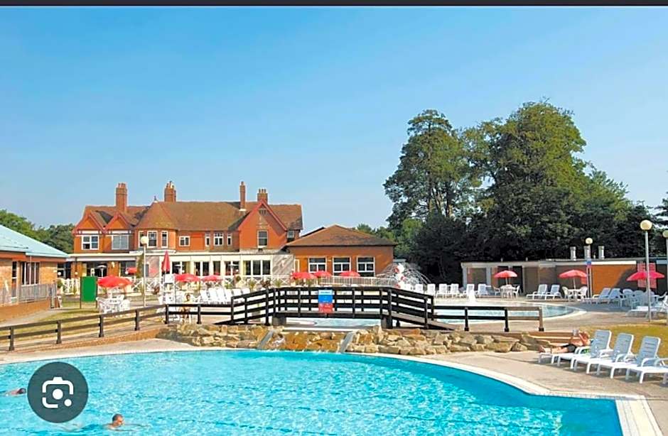 forest beach bashley park