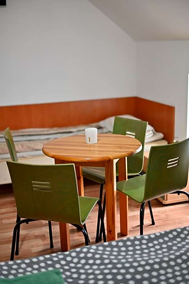 KWT Hostel Nowogard - Self Check-In - Wejscie na KOD