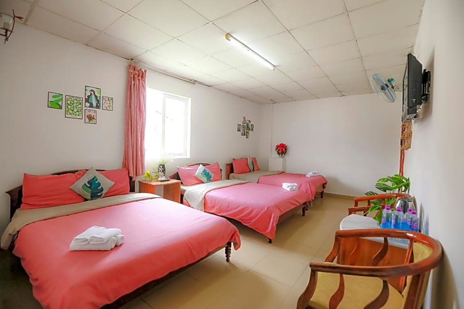 Pearl Wealth Dalat Hotel