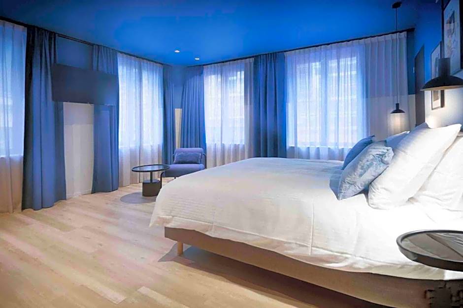 M-Street art lodging - Self check-in