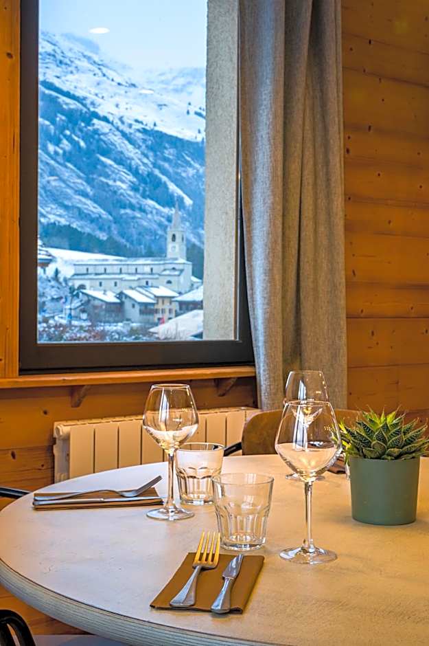 L'Outa Hotel Restaurant