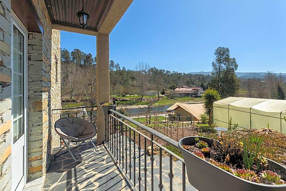 Quinta do Rio Alva and Glamping Lodges