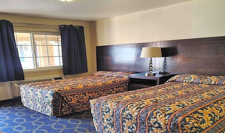 Holiday Motel Oakdale