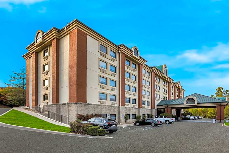 Holiday Inn Express Branson - Green Mountain Drive By IHG