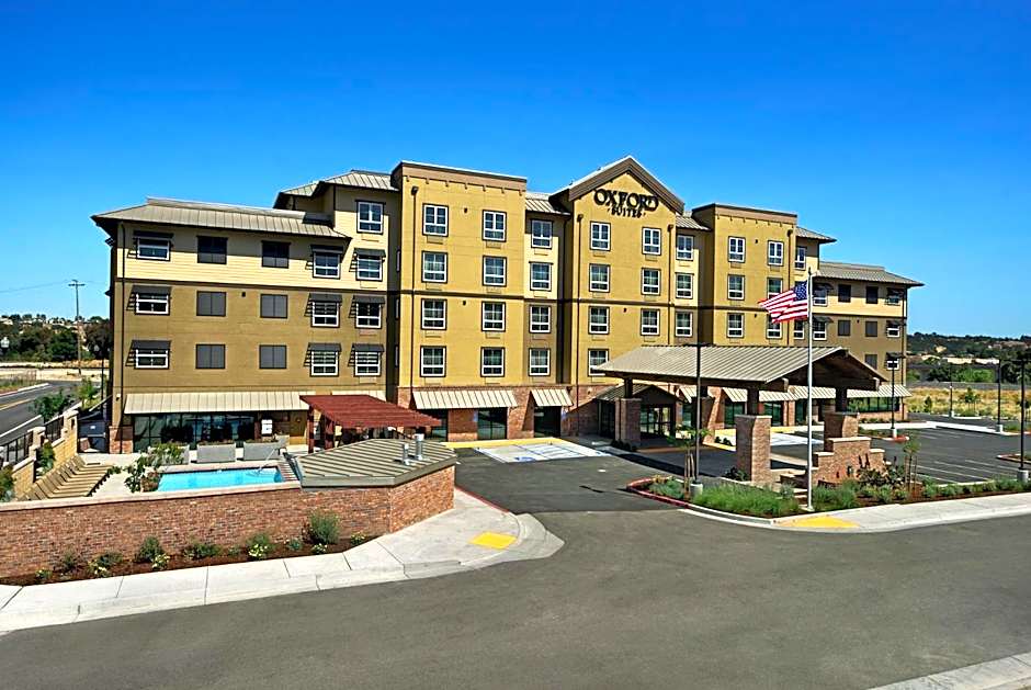 Oxford Suites Paso Robles