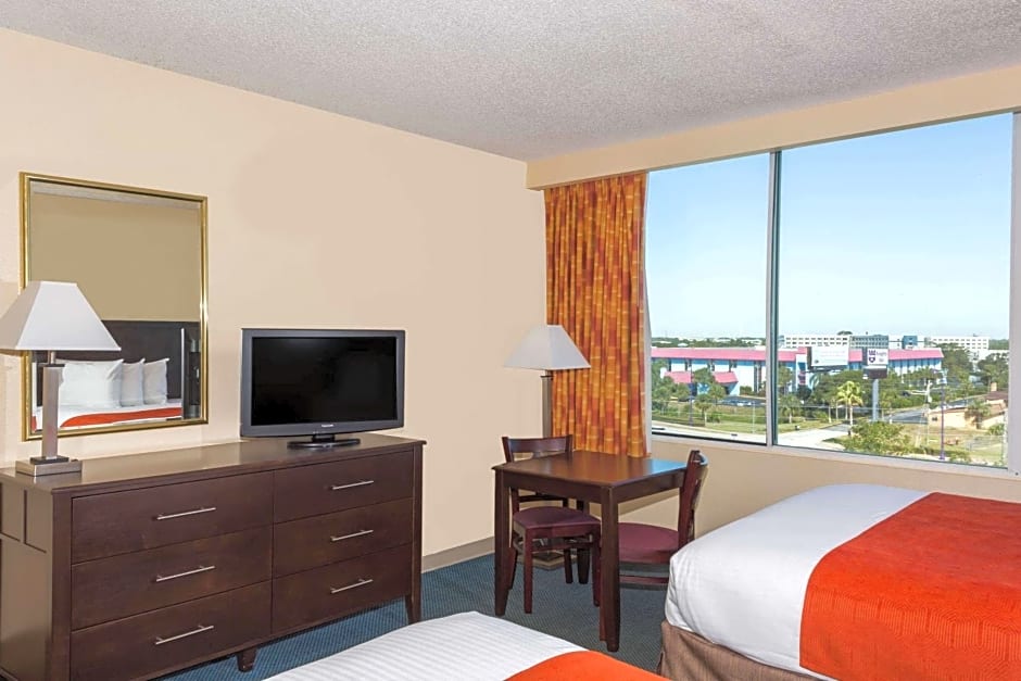 Ramada by Wyndham Kissimmee Gateway