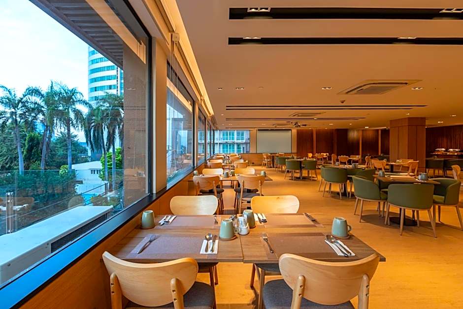 Golden Tulip Mandison Suites (SHA Plus)