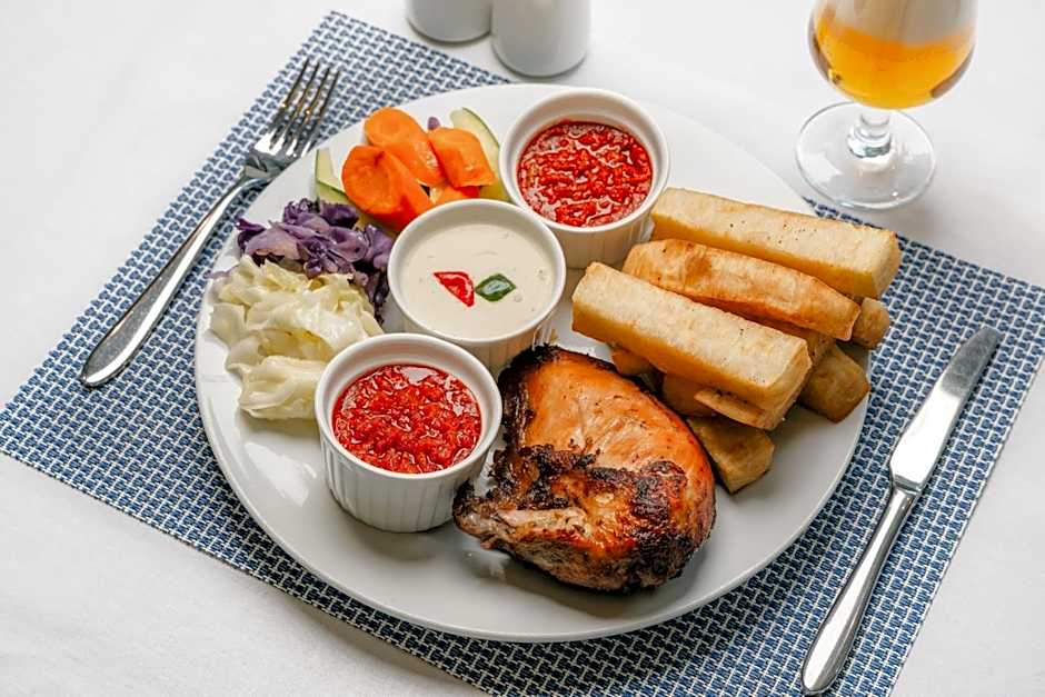 Protea Hotel by Marriott Lagos Kuramo Waters