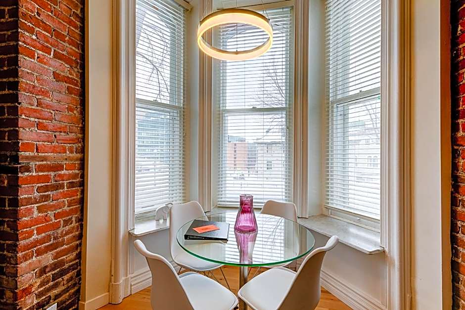 Le 555 Hébergements touristiques