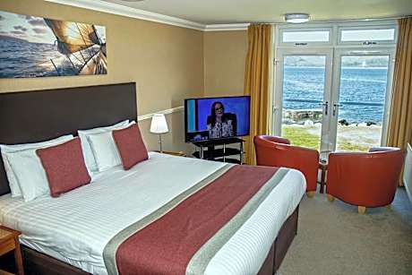 Deluxe Sea View Room