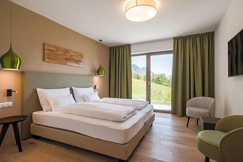 Oliven- & Genusshotel Hirzer