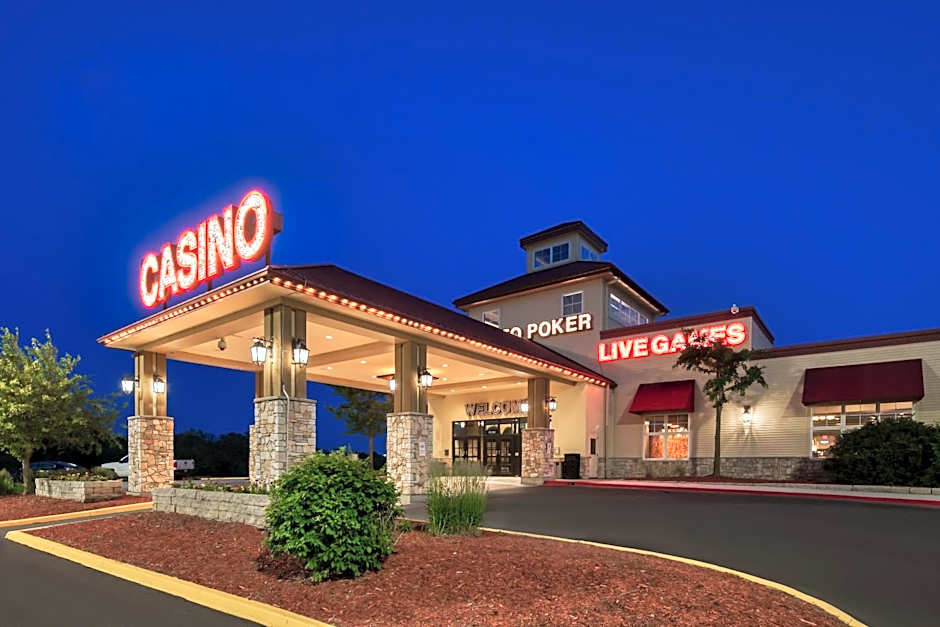 Lakeside Hotel Casino, a Travelodge by Wyndham
