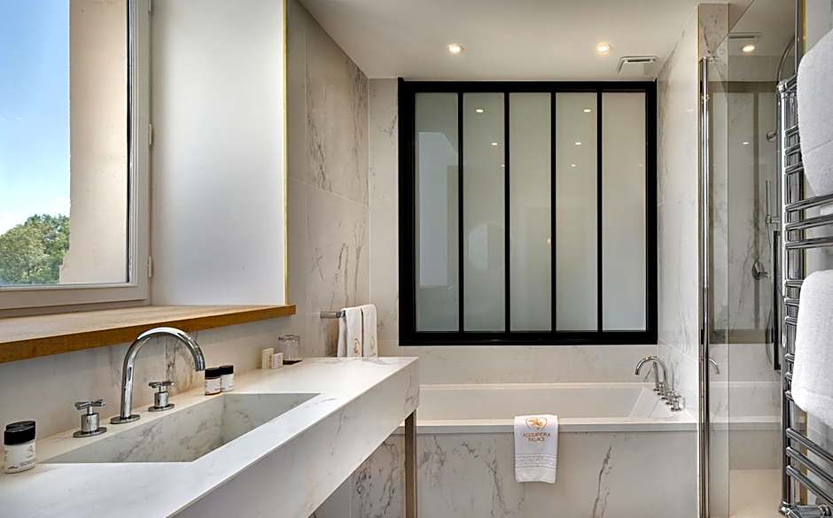 Alexandra Palace - La Maison Younan