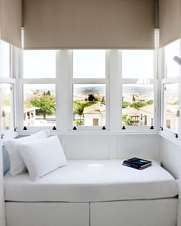 Peremere Alaçati Otel