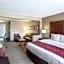 Comfort Suites Lincoln North