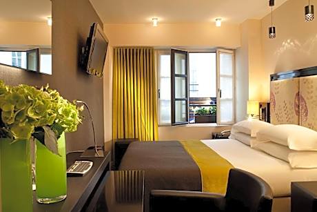 Double Room with Shower