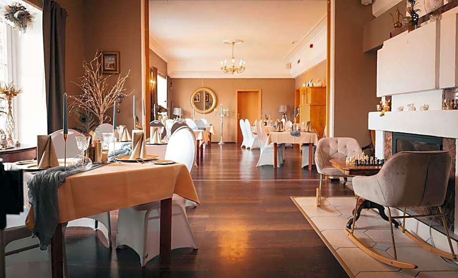 Strandhotel Vier Jahreszeiten Buckow