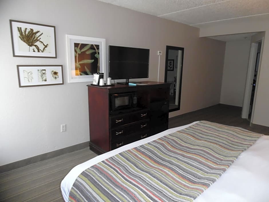 Country Inn & Suites by Radisson, Jacksonville I-95 South, FL