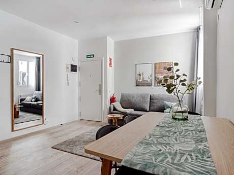 One-Bedroom Apartment