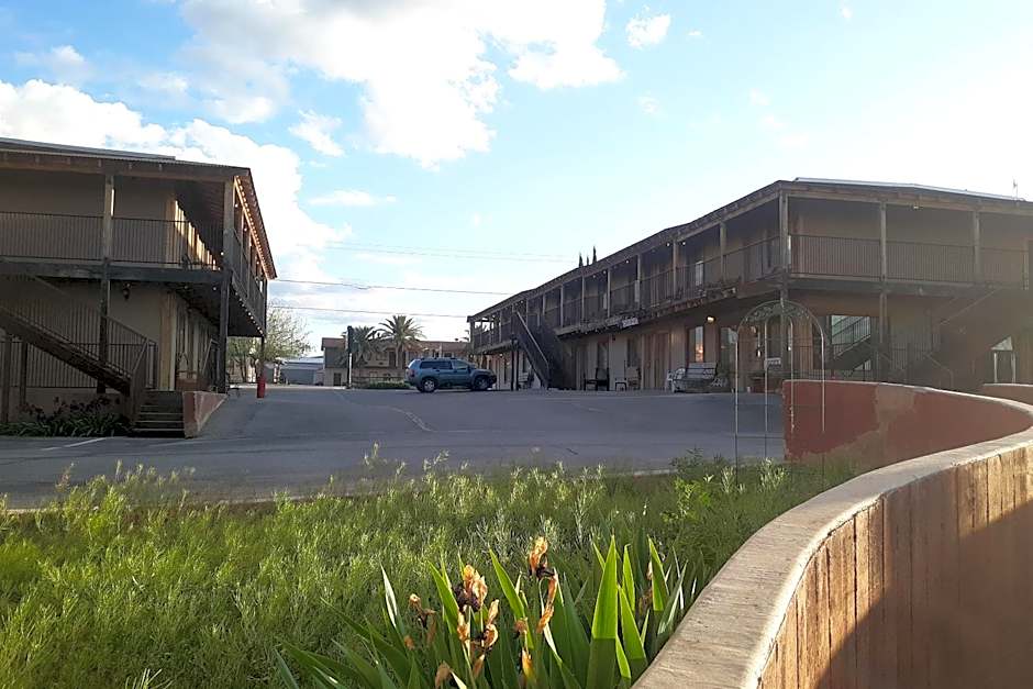 Tombstone Motel