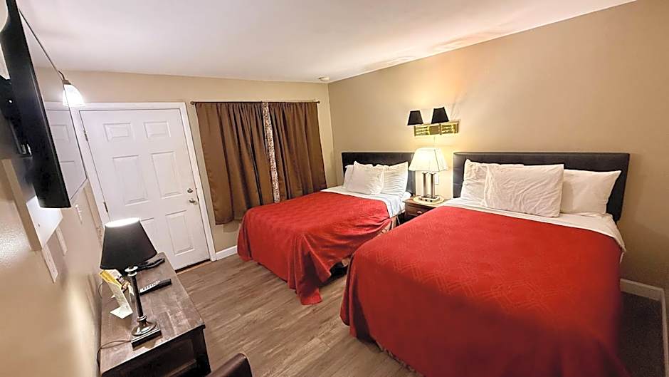 Sage N Sand Motel