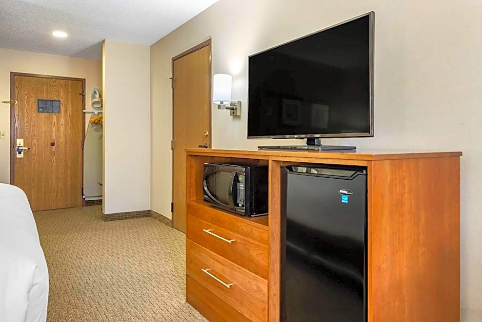 Comfort Inn Millersburg