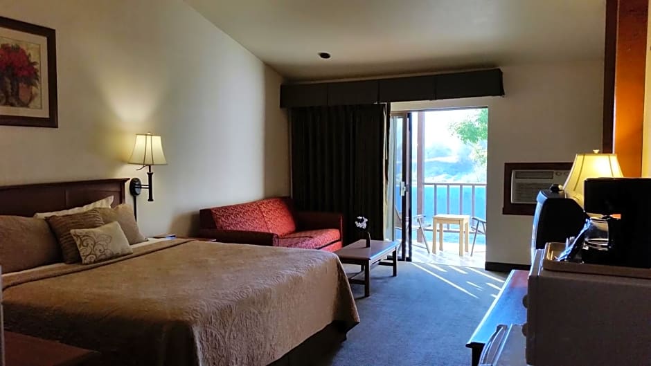 Western Holiday Lodge