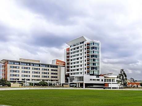 Mercure Sydney Liverpool Hotel