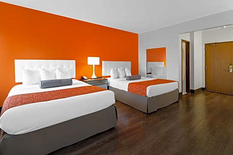 Queen Room with Two Queen Beds - Non-Smoking