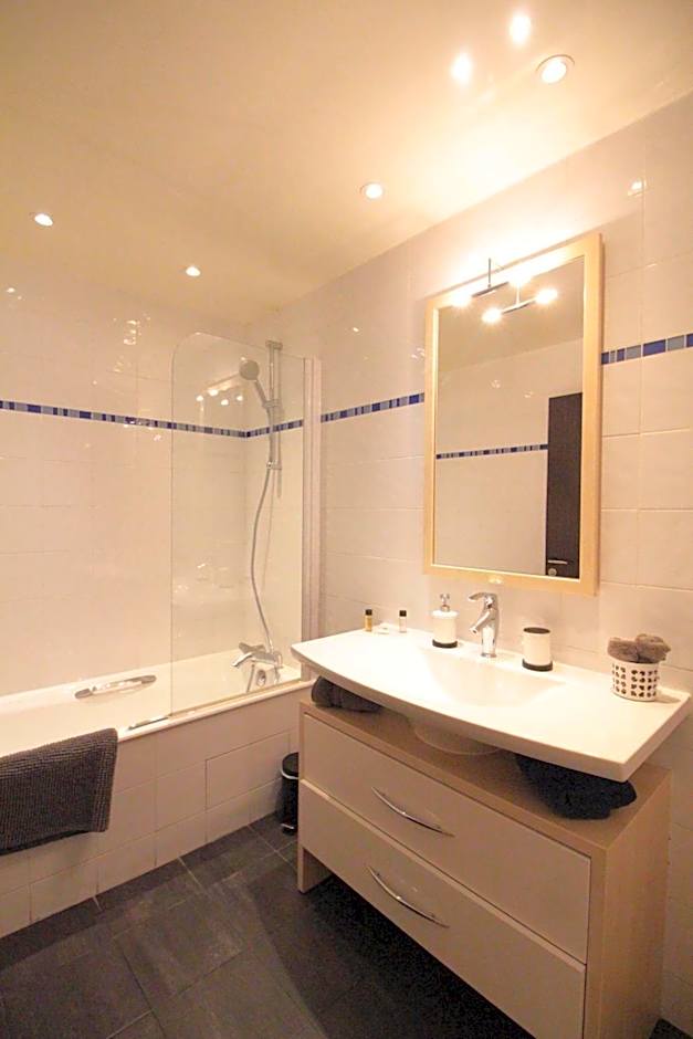 Short Stay Paris Apartments