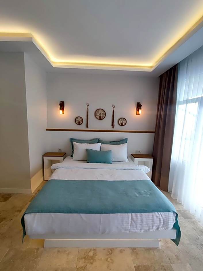 Mavi Cam Hotel Ayvalik