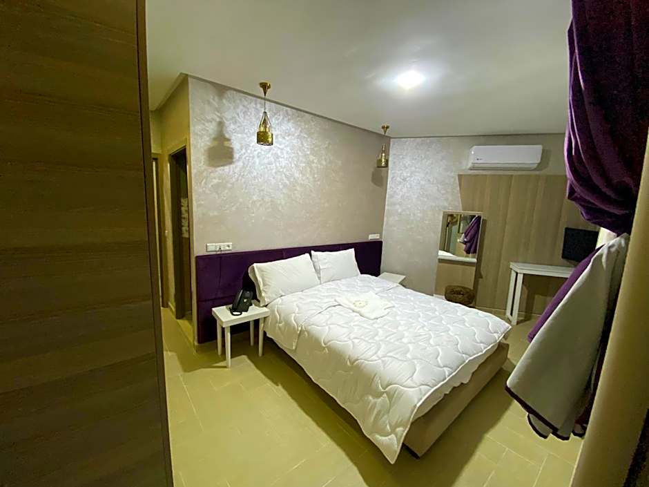 Photo 1 of 9 of Single Room with Bathroom