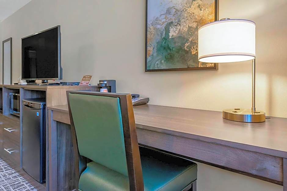 Quality Inn St. Cloud West