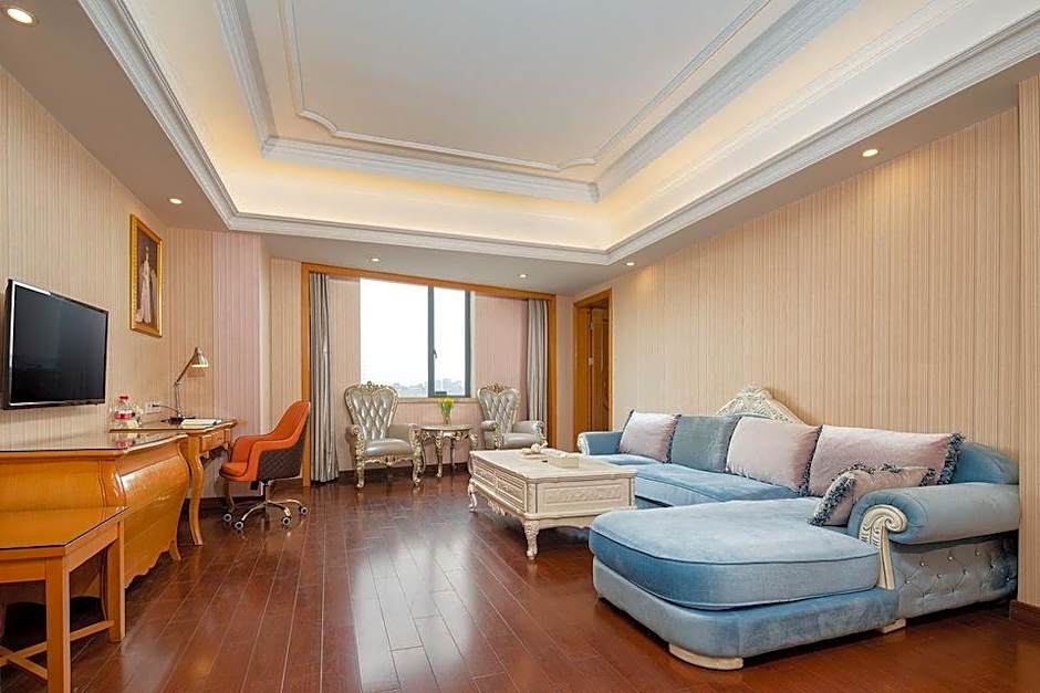 Vienna International Hotel Guangzhou Jichang Road Huangshi
