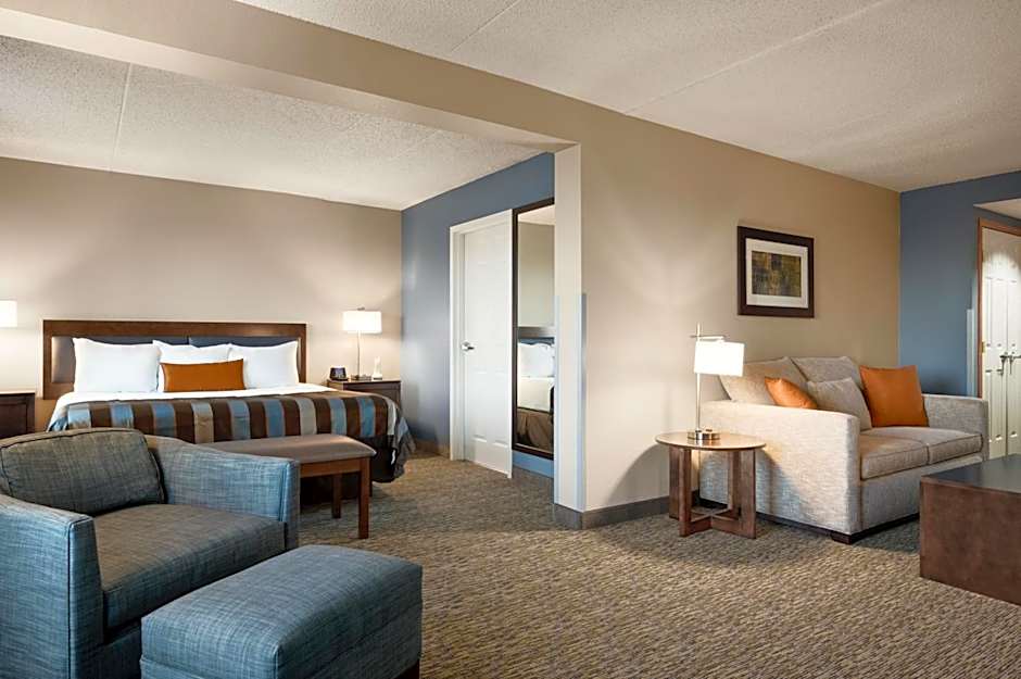 Wingate By Wyndham Fargo