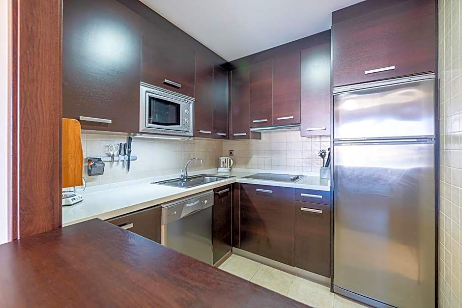 797 HOLIDAY RENTALS - ARCOSUR1- Moderno apartamento con terraza y vistas