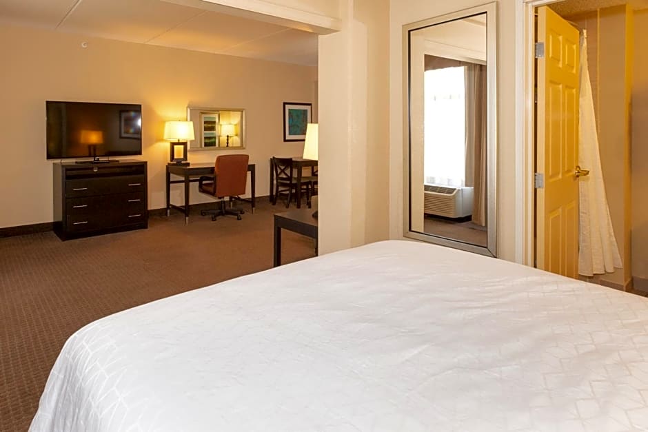 Holiday Inn Express Hotel & Suites Jacksonville Airport By IHG