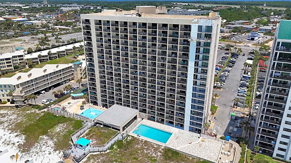 Splash Into Sundestin