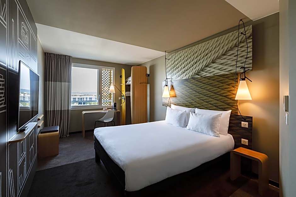 ibis Lyon Carre De Soie