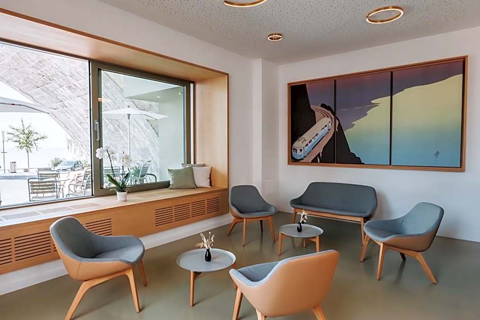 Montreux Youth Hostel