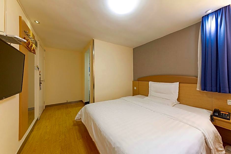 7 Days Inn Wuhan Jianghan Road Jiqing Street Metro Station