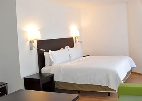 Fiesta Inn Express Naucalpan