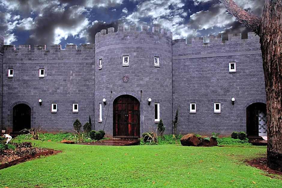 The Castle on Tamborine