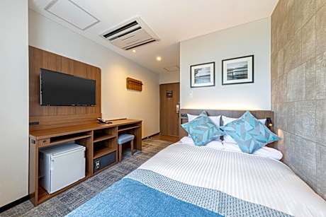 Superior Double Room with Small Double Bed(1 Bed) - Non-Smoking