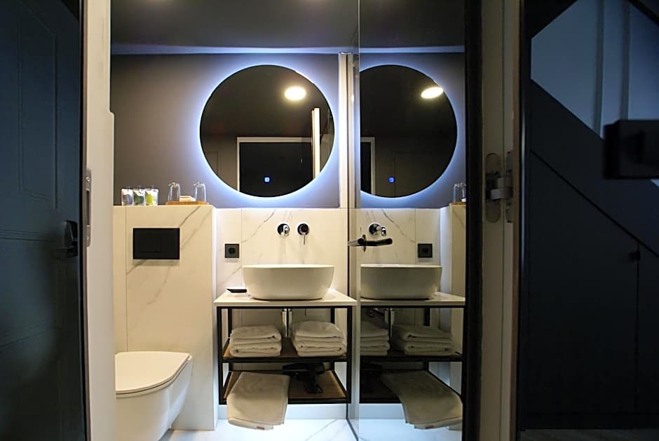 Fingerprint Luxury Apartments