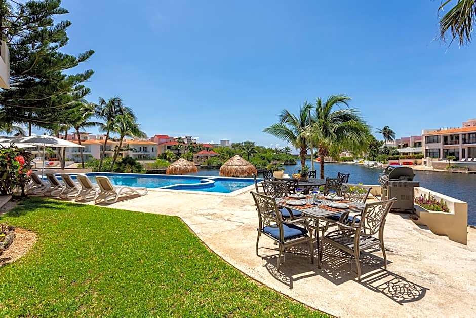 Aventuras Club Marina