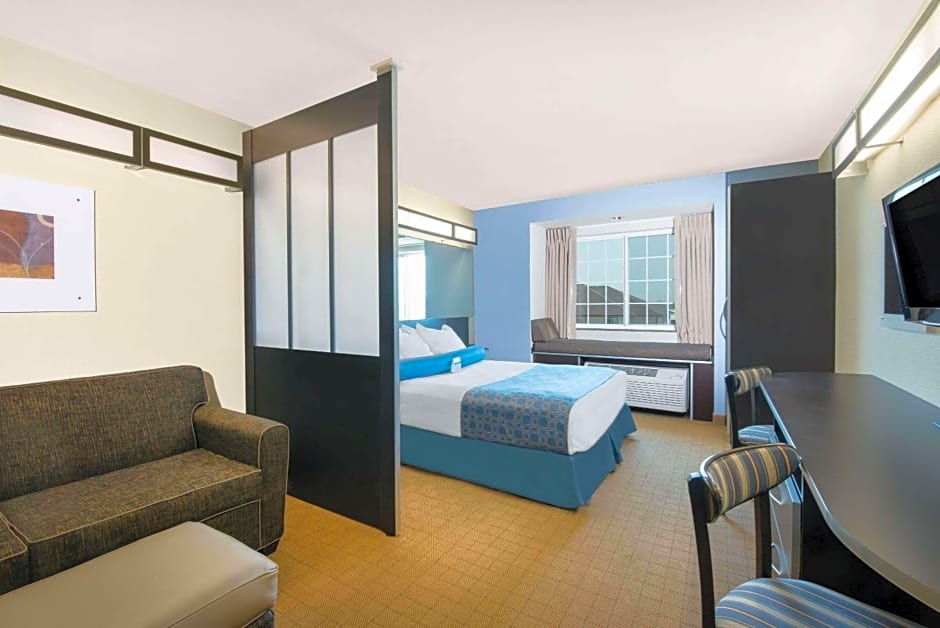 Microtel Inn & Suites By Wyndham Stanley