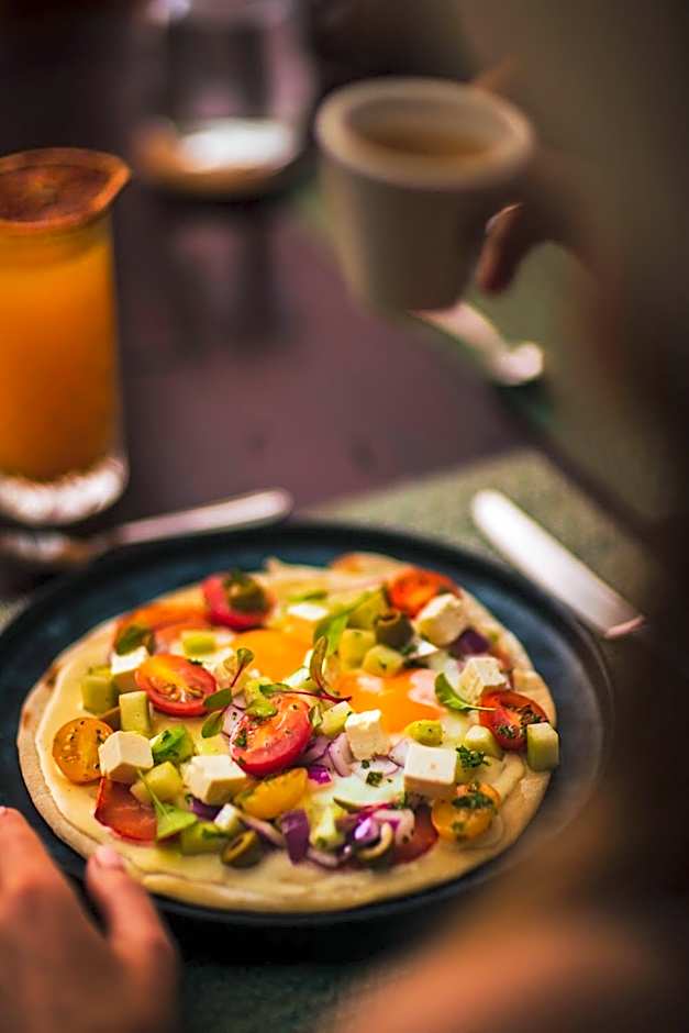 Amor Arenal (Adults Only)