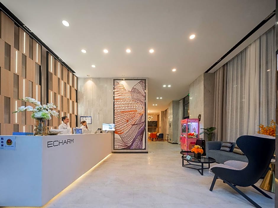 Echarm Hotel Chongqing Guanyinqiao Huangnibang Metro Station