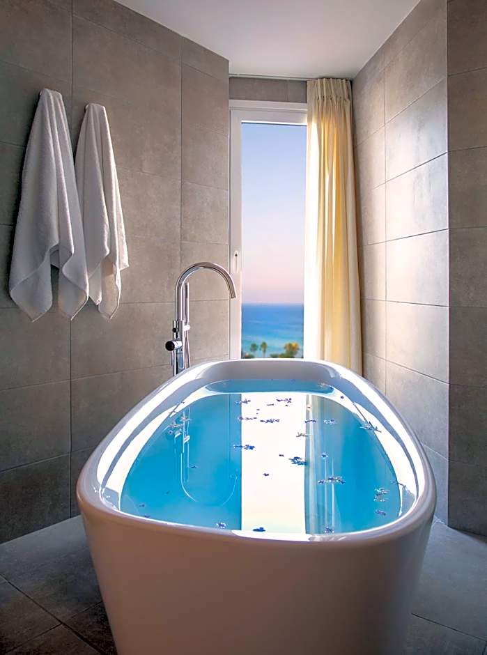 Vangelis Hotel & Suites